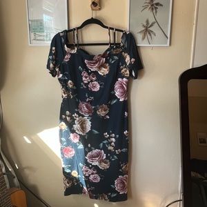 XL floral cold shoulder body con dress, hits just above the knee